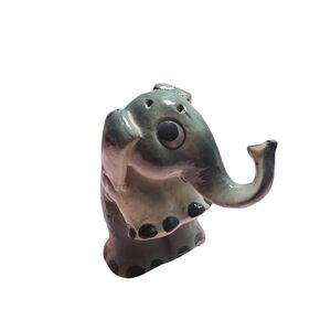 Single Vintage elephant shaker